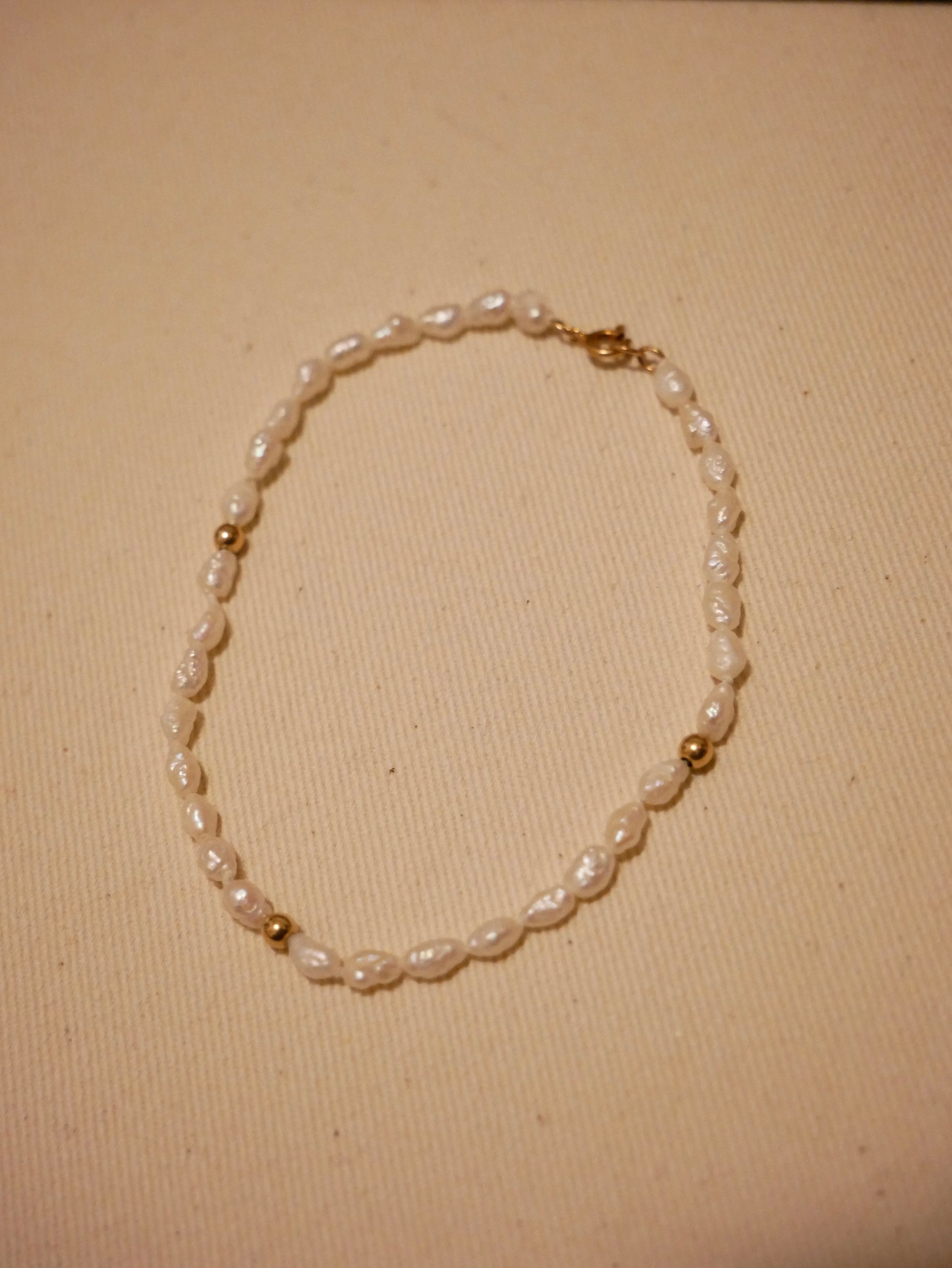 Rice Pearl & Gold Spacers Bracelet