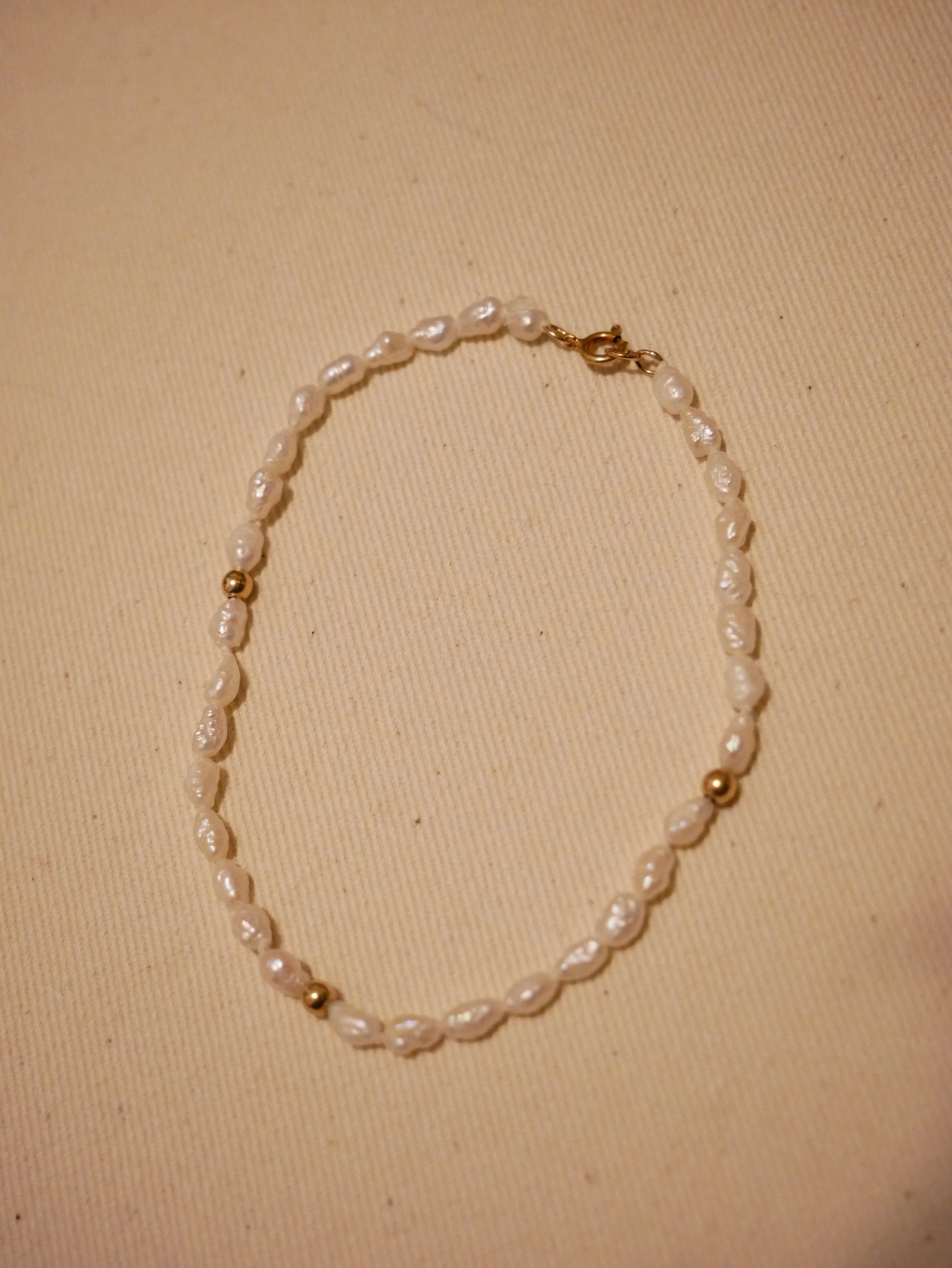Rice Pearl & Gold Spacers Bracelet